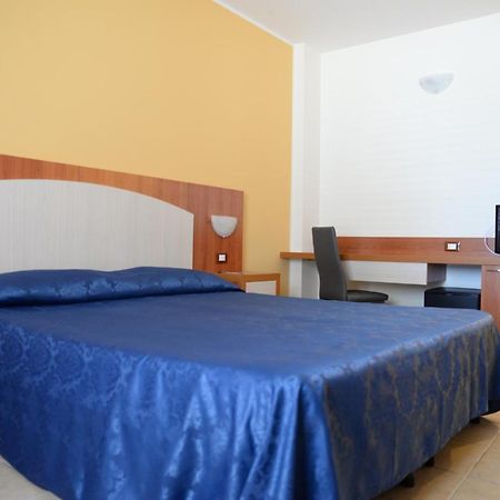 Hotel Club Portogreco Scanzano Jonico Exterior foto