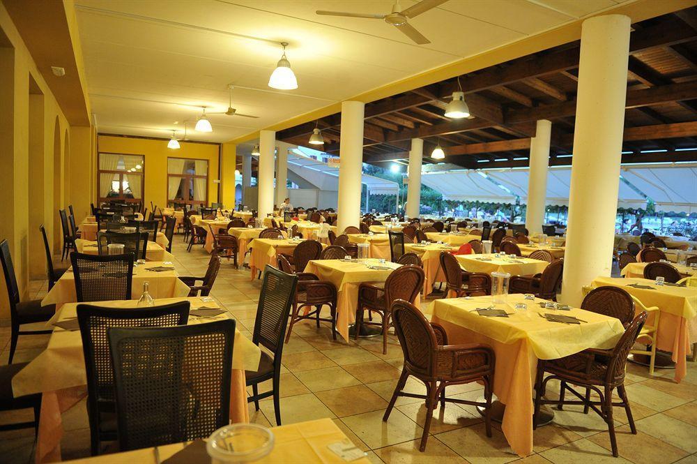 Hotel Club Portogreco Scanzano Jonico Exterior foto